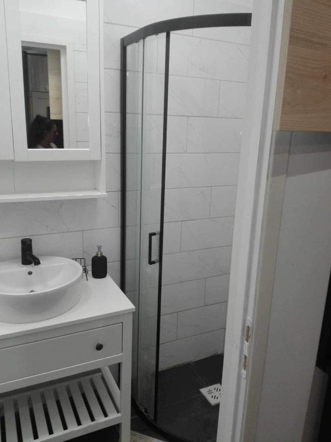 7Dab 4 Josika 28 Contactless Self Check-In Hotel Budapest Kültér fotó