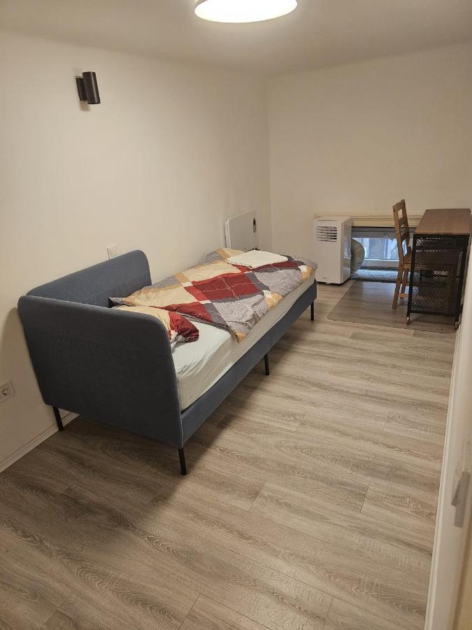 7Dab 4 Josika 28 Contactless Self Check-In Hotel Budapest Kültér fotó